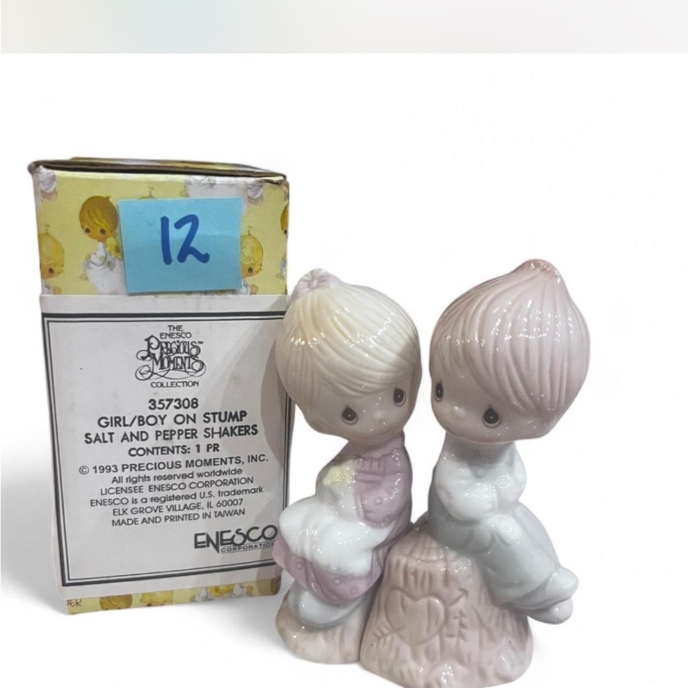 Vintage Precious Moments ‘Love one Another’ salt and pepper shakers!